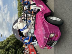 LE CHARME INTEMPOREL DES 2CV ET MEHARI S’INVITE AU MANS CLASSIC 2025